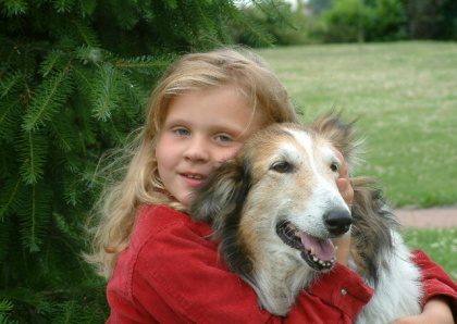 kind_sara_mit_hund_2